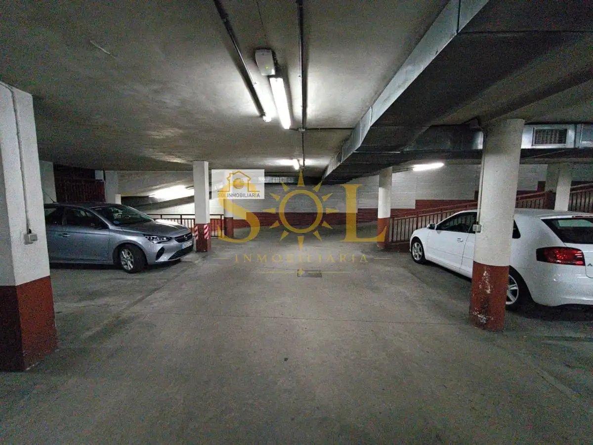 Individual de lloguer a Calle San Lorenzo 4, imagen 4