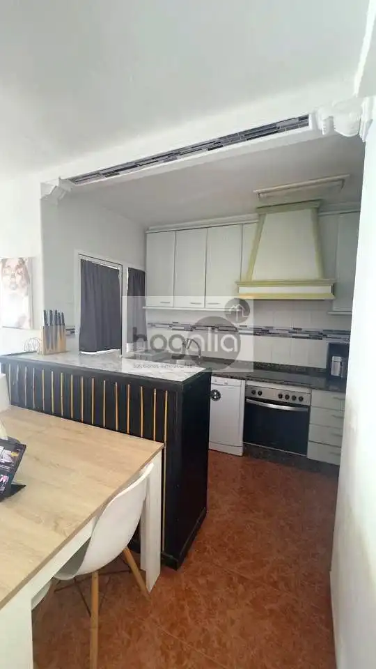 Küche von Wohnung zur Miete in Sevilla mit Klimaanlage und Möbliert