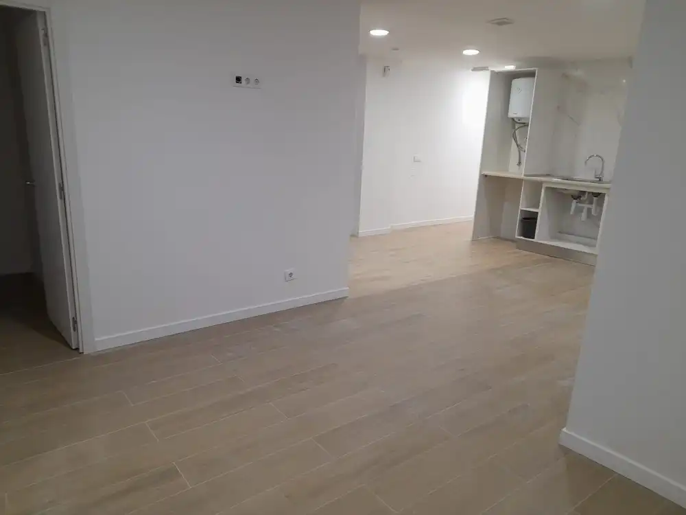 Business premises for sale in Estruch - Eixample, imagen 2