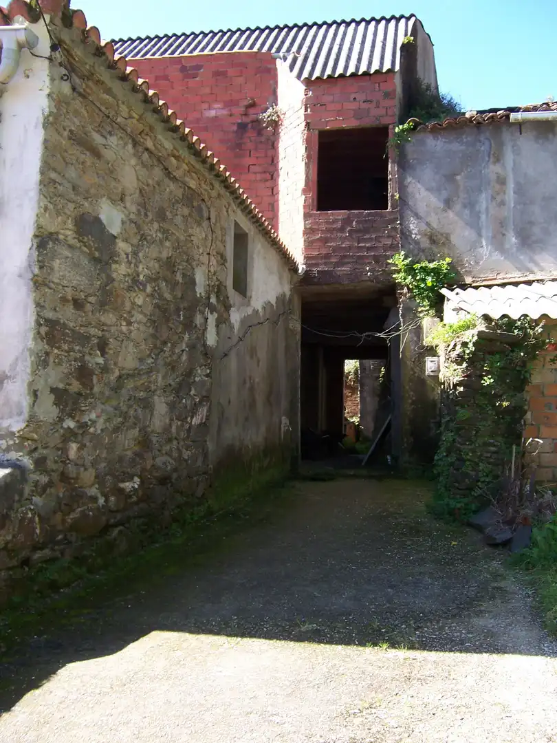 Casa amb jardí en venda a Cariño, imagen 3