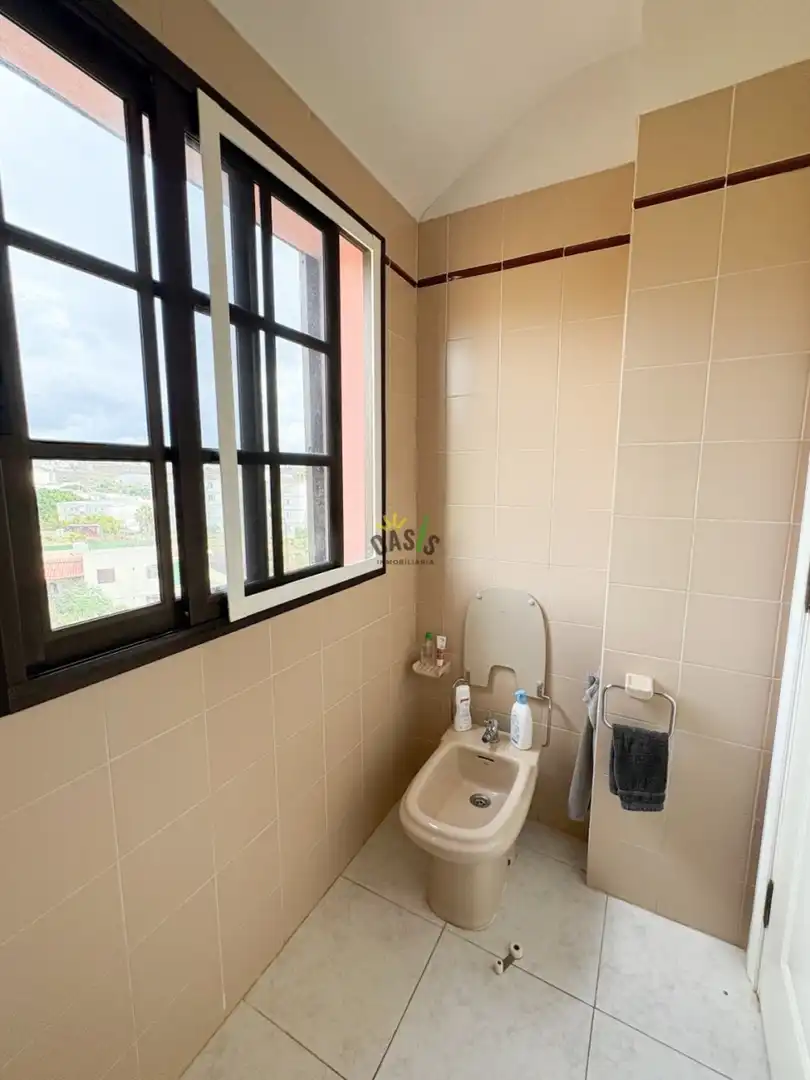 Bany de Casa o xalet en venda en Santa Cruz de Tenerife amb Terrassa, Traster i Piscina