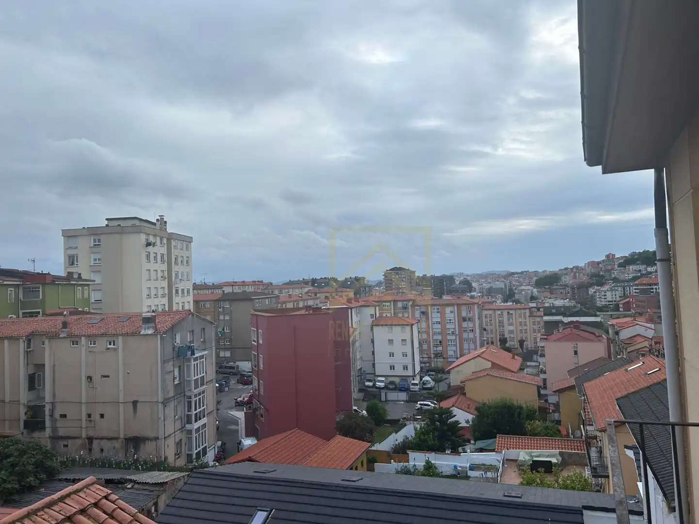 Vista exterior de Pis de lloguer en Santander amb Calefacció i Moblat