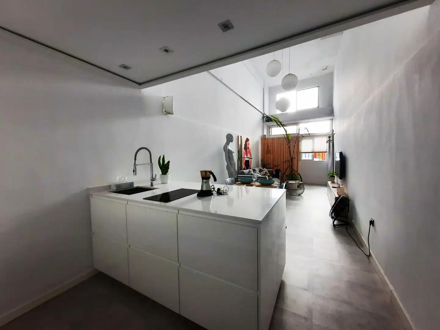 Cocina de Local en venta en Marbella con Aire acondicionado