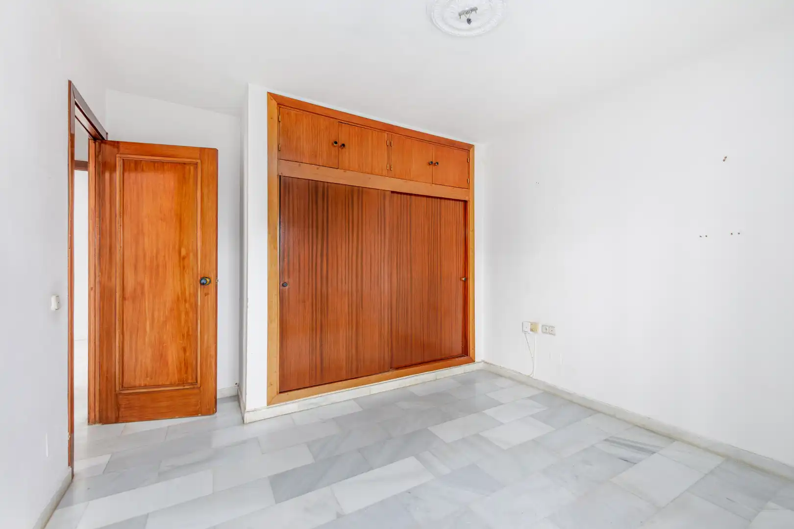 Apartament amb terrassa en venda a Puerto Deportivo, imagen 13
