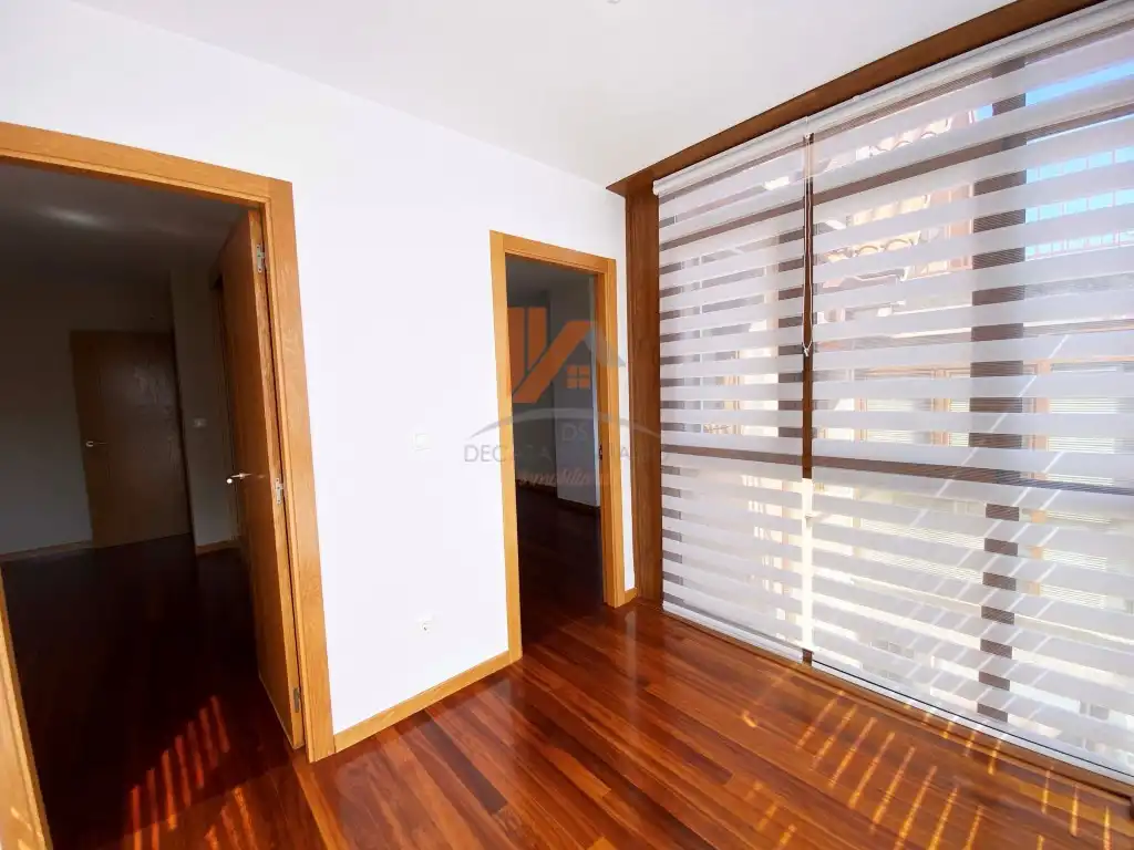 Houses for sale in Teo