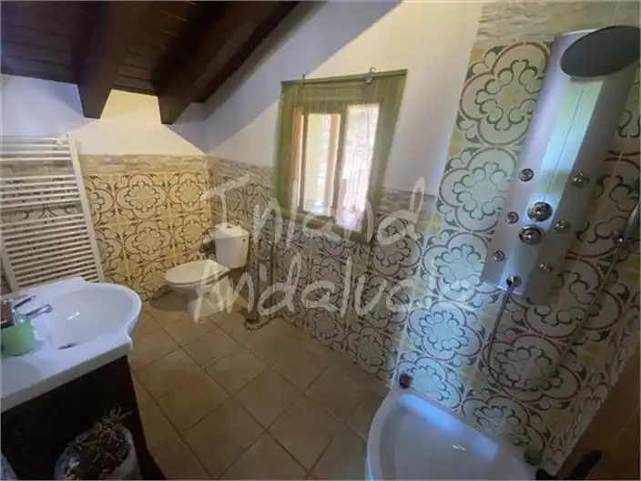 Baño de Finca rústica en venta en Alcalá la Real con Piscina y Internet