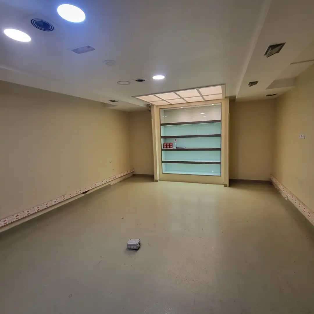 Business premises to rent in Nucli Urbà, imagen 7