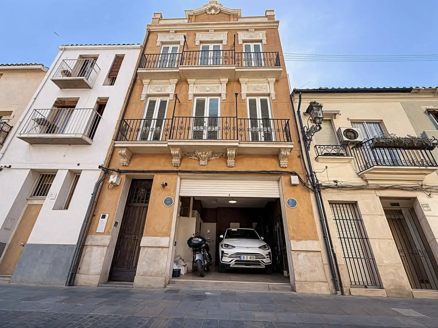 Exterior view of Houses for sale in Valencia  with Air Conditioner, Heating and Parquet flooring
