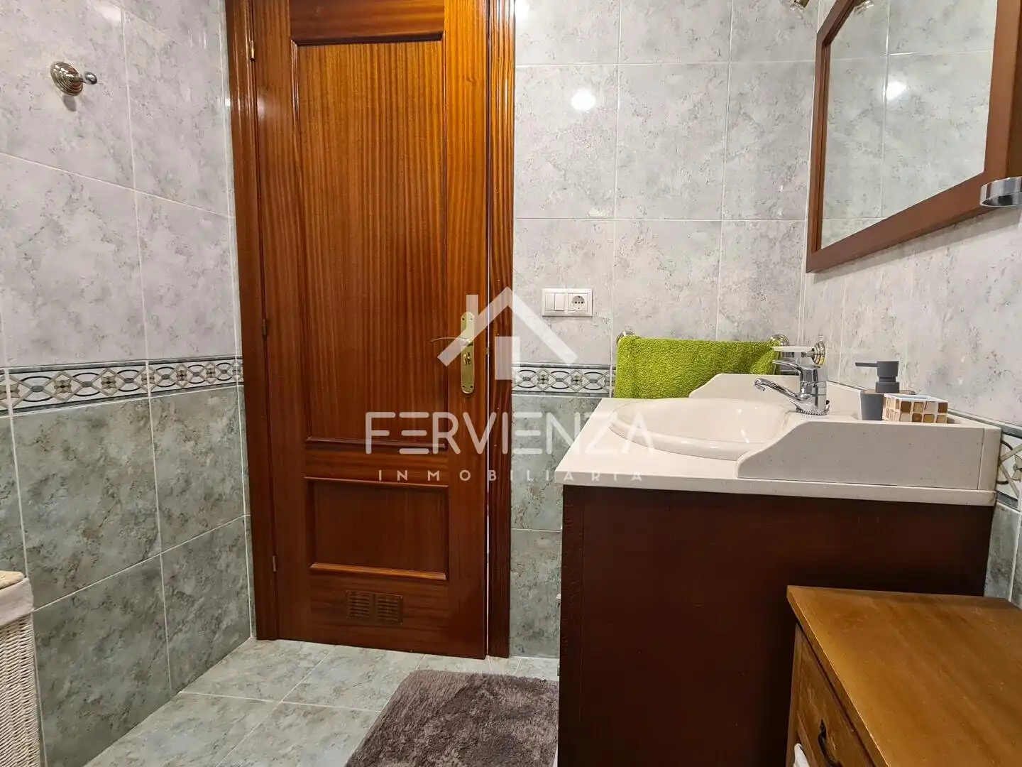Bany de Dúplex en venda en Lena