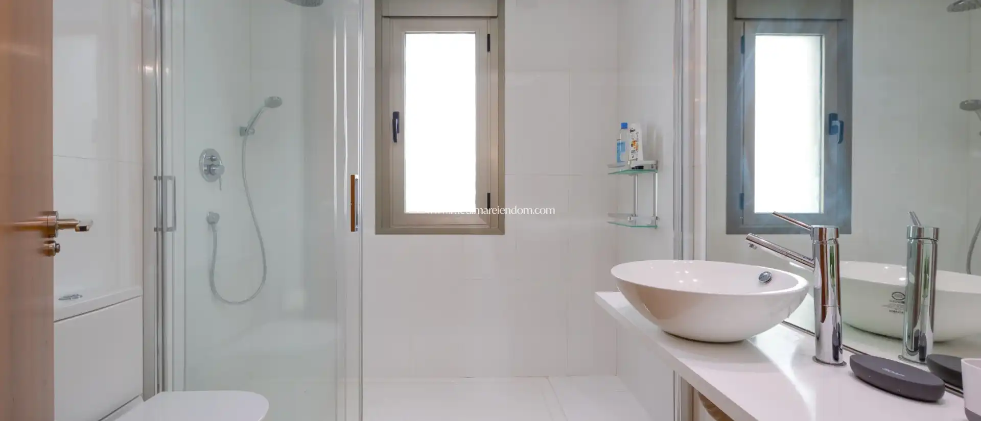 Bathroom of Duplexes for sale in La Manga del Mar Menor  with Air Conditioner, Heating and Private garden