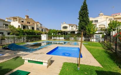 Schwimmbecken von Haus oder Chalet zum verkauf in Maracena mit Terrasse