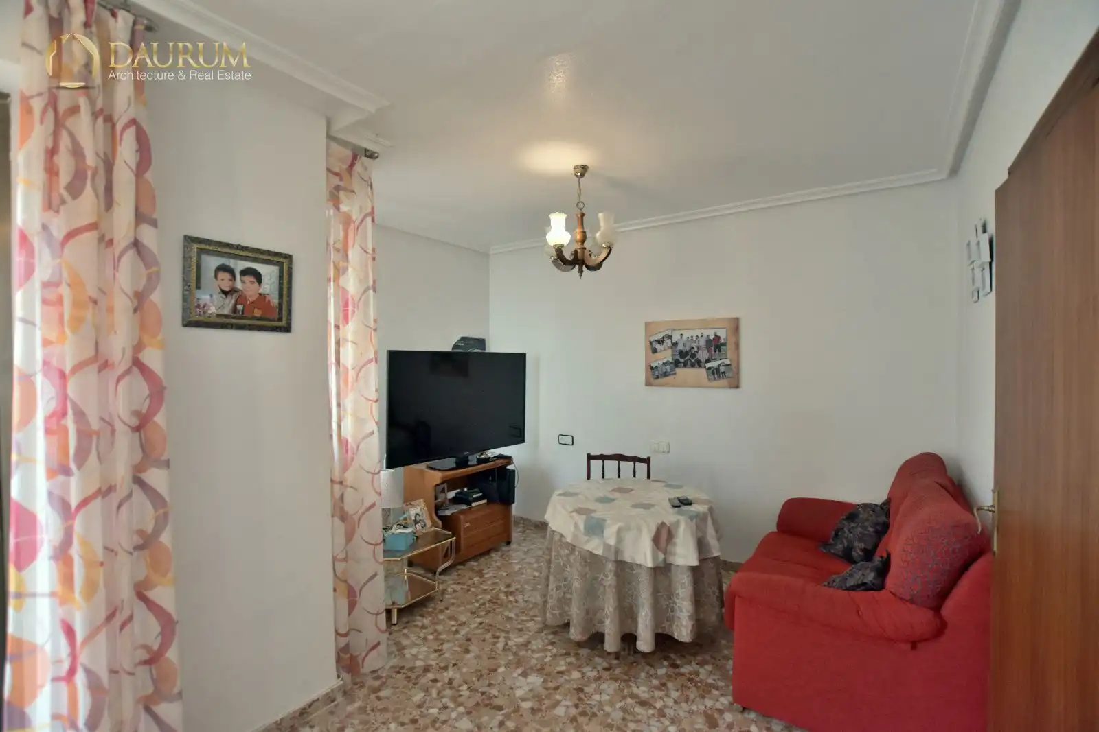 Sala de estar de Casa o chalet en venta en Elda con Calefacción