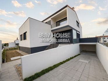 Villa con balcone in vendita a La Montaña - El Cortijo