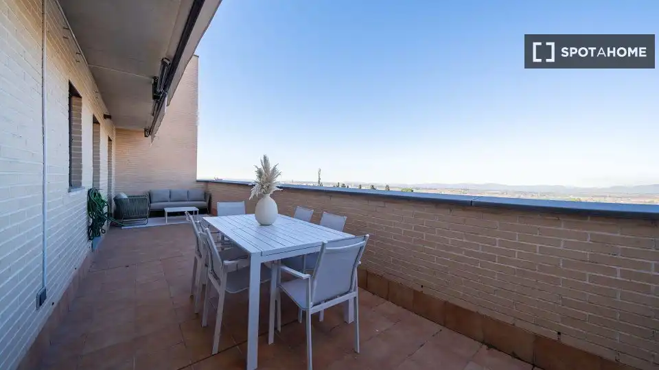 Terraza de Piso de alquiler en Madrid con Aire acondicionado, Calefacción y Amueblado