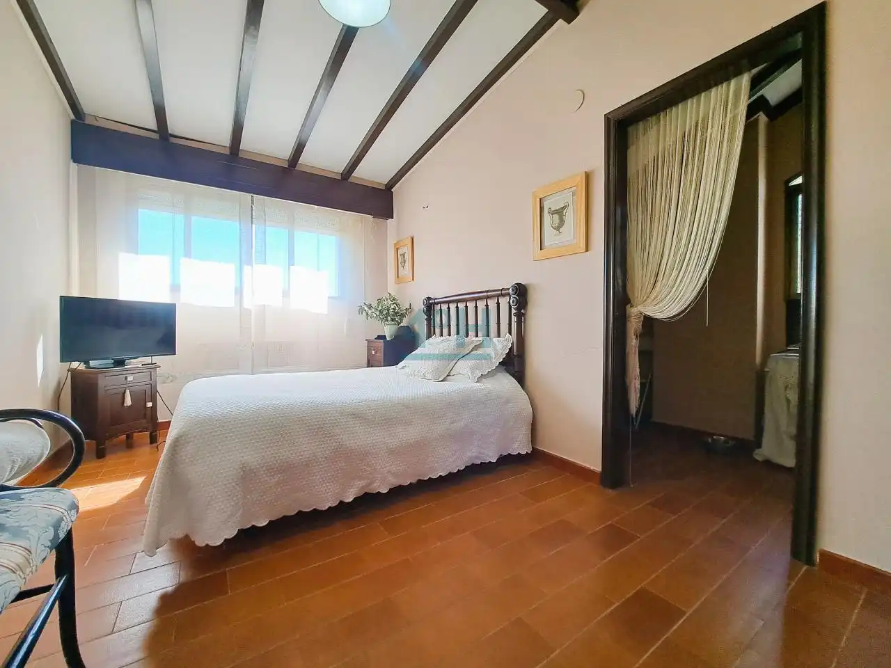 Dormitori de Casa o xalet en venda en San Cibrao das Viñas amb Calefacció, Jardí privat i Terrassa
