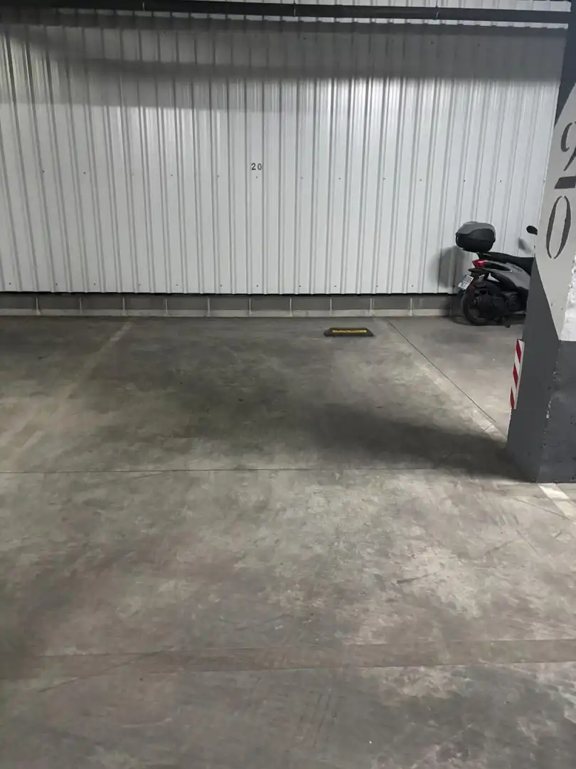 Aparcament de Apartament en venda en Málaga amb Aire condicionat, Parquet i Traster