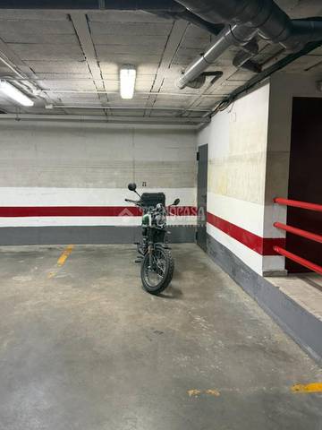 Garaje en Venta en Triana Este