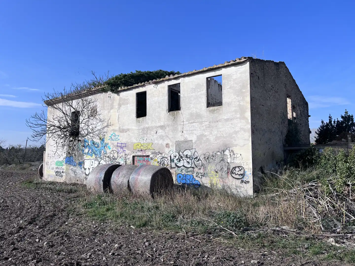 Vista exterior de Finca rústica en venda en Figueres