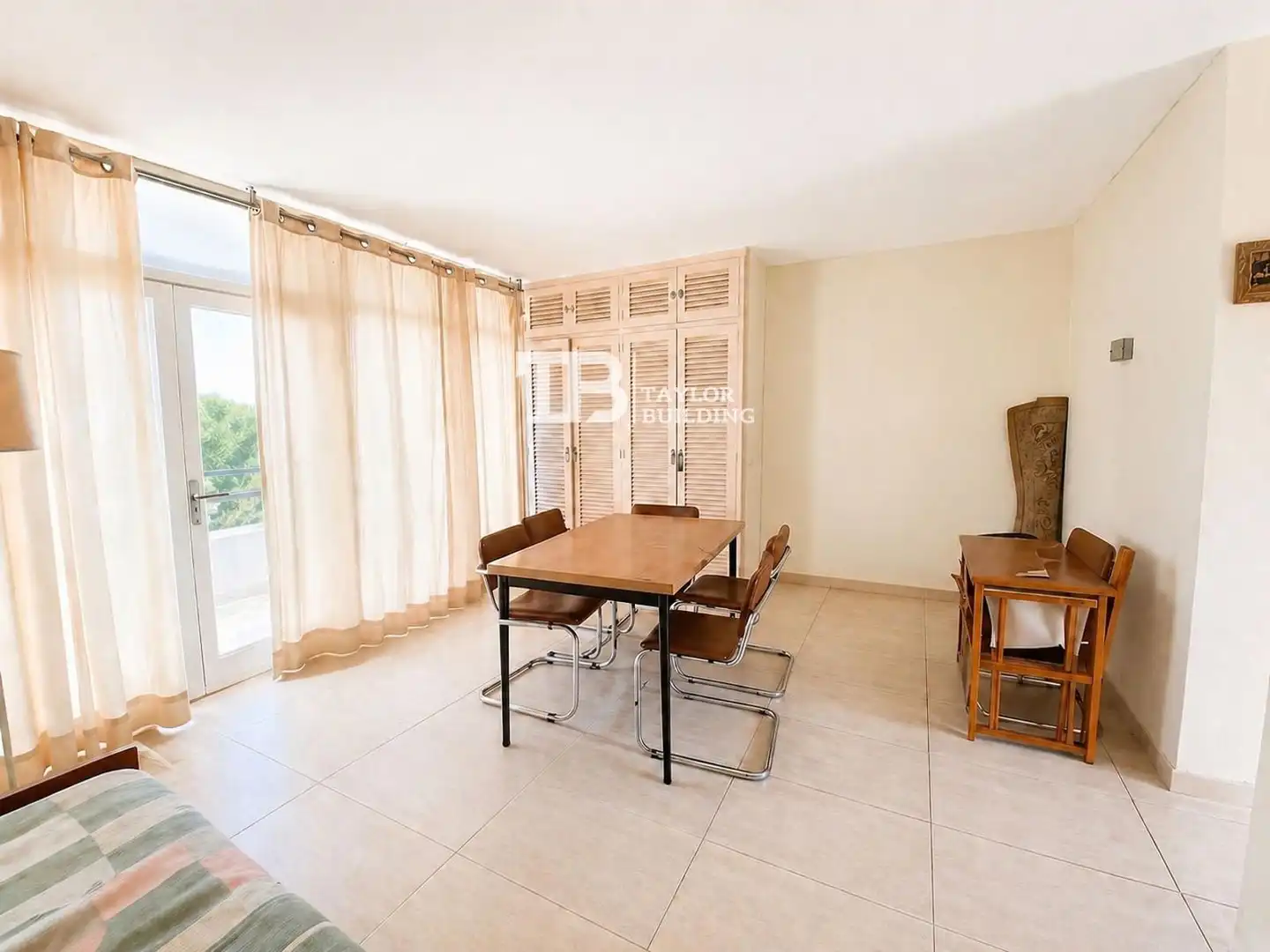 Piso en venta en  Palma de Mallorca con Terraza, Piscina y Balcón