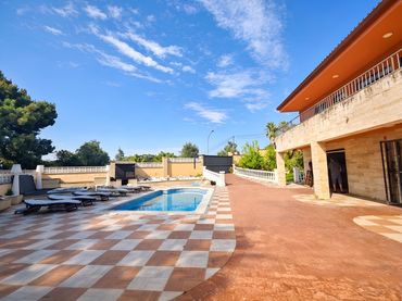 Casa amb balcó en venda a NICARAGUA