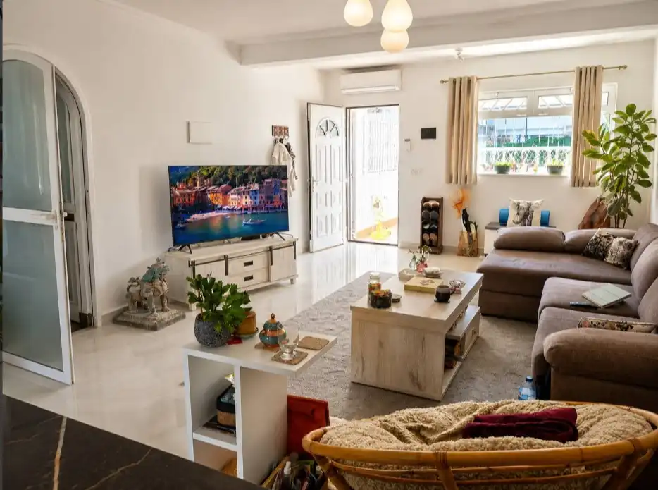 Sala de estar de Dúplex en venta en Torrevieja con Terraza, Piscina y Amueblado