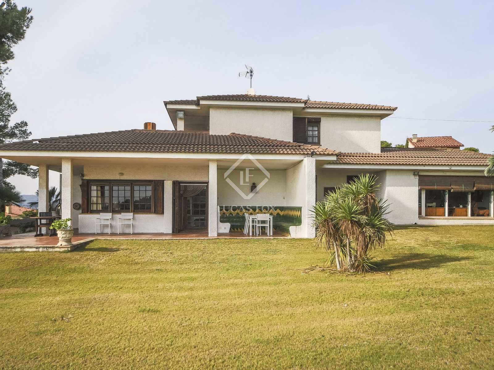 Exterior view of House or chalet for sale in El Vendrell  with Heating, Private garden and Terrace