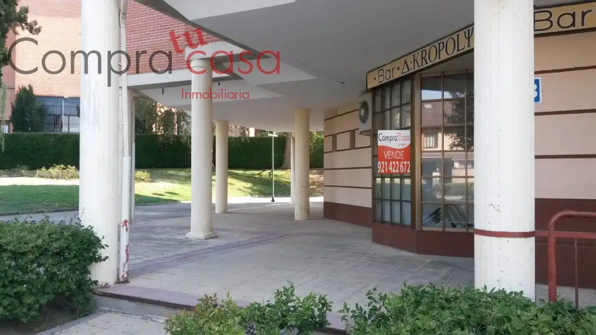 Business premises for sale in Calle VICENTE ALEIXANDER, imagen 67
