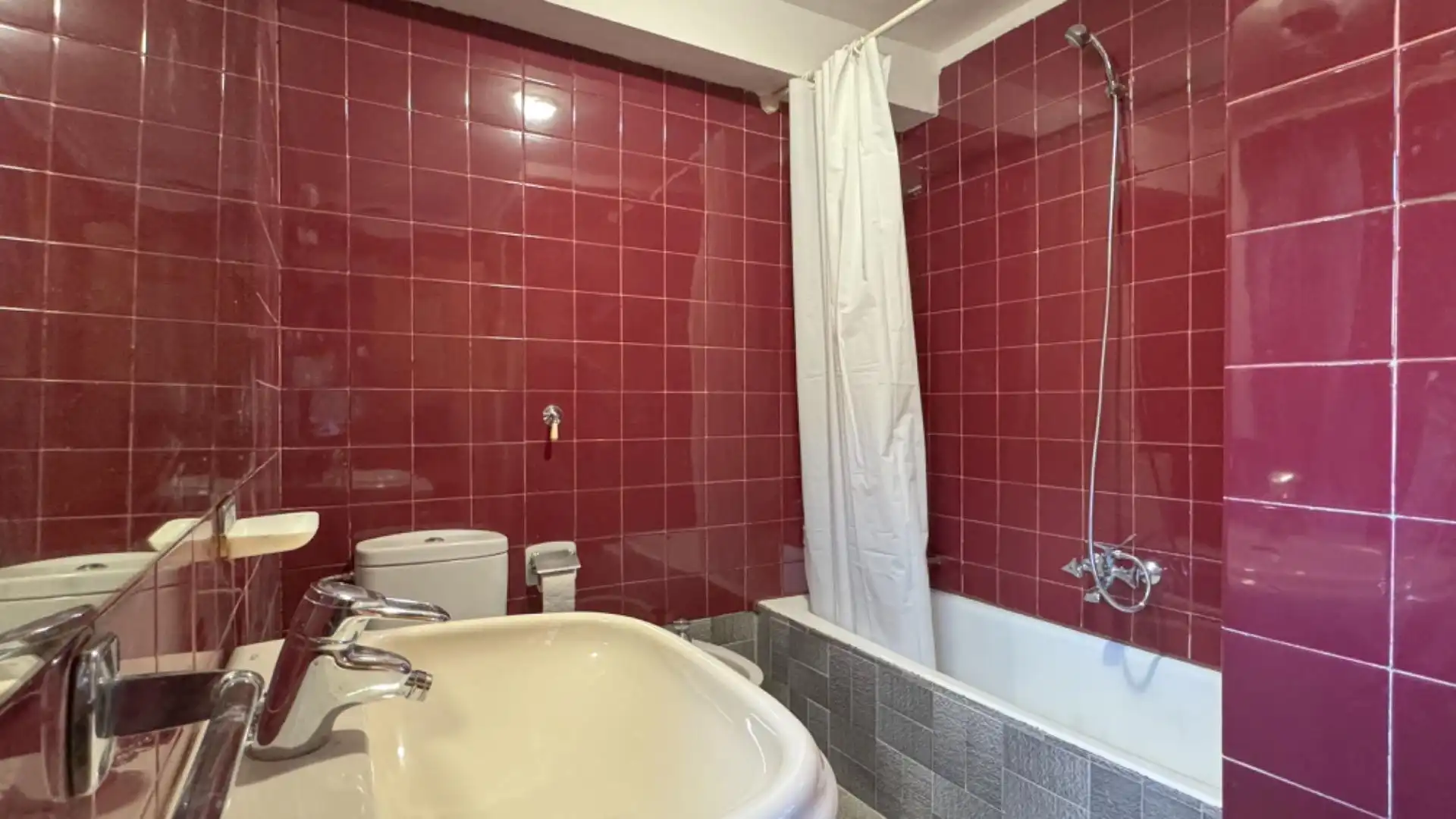 Baño de Finca rústica en venta en Mendaro con Calefacción, Jardín privado y Terraza