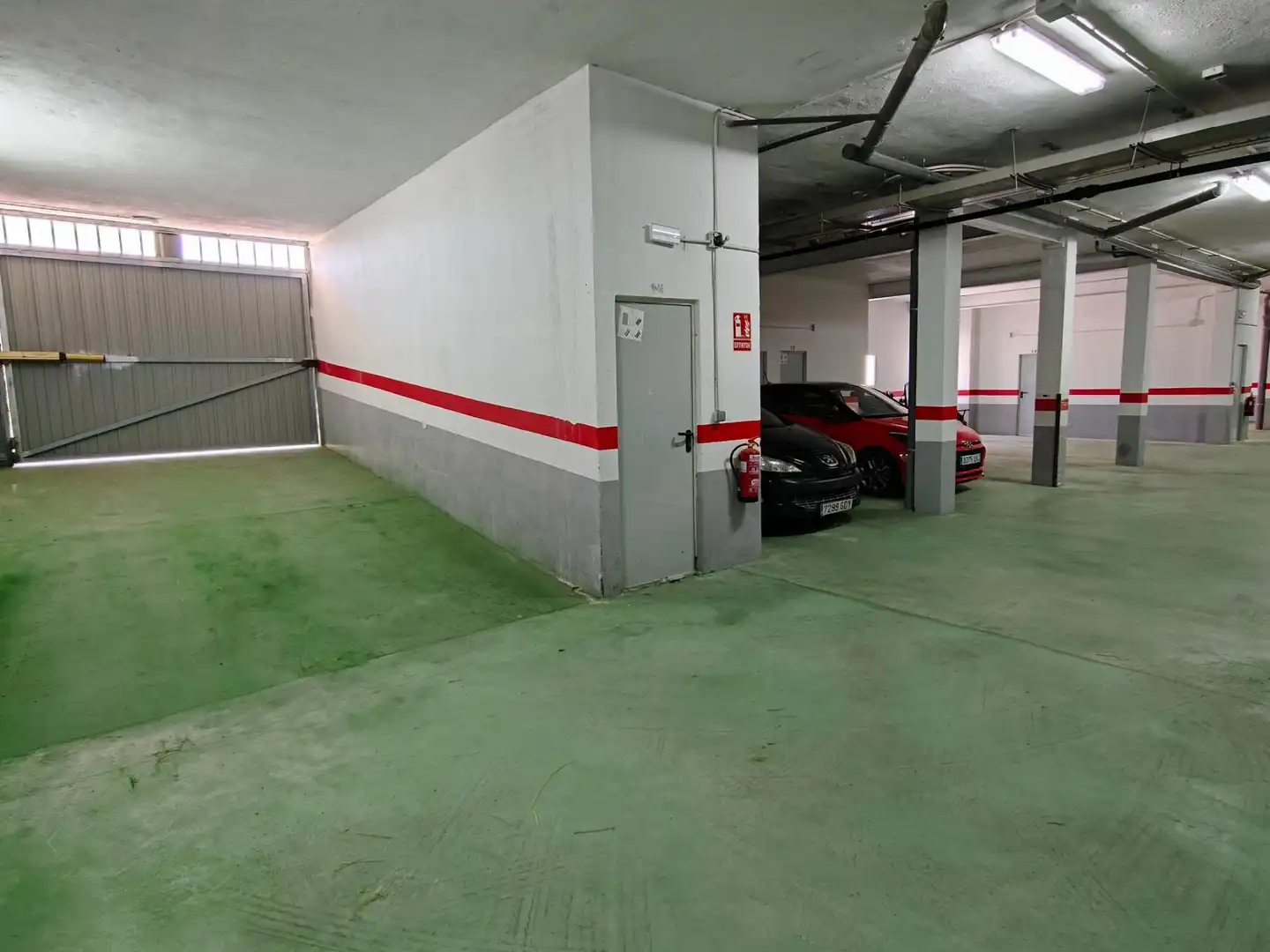 Aparcament de Pis en venda en Cortes de Pallás amb Calefacció, Traster i Balcó