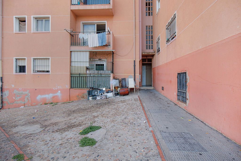 Vista exterior de Pis en venda en Girona Capital