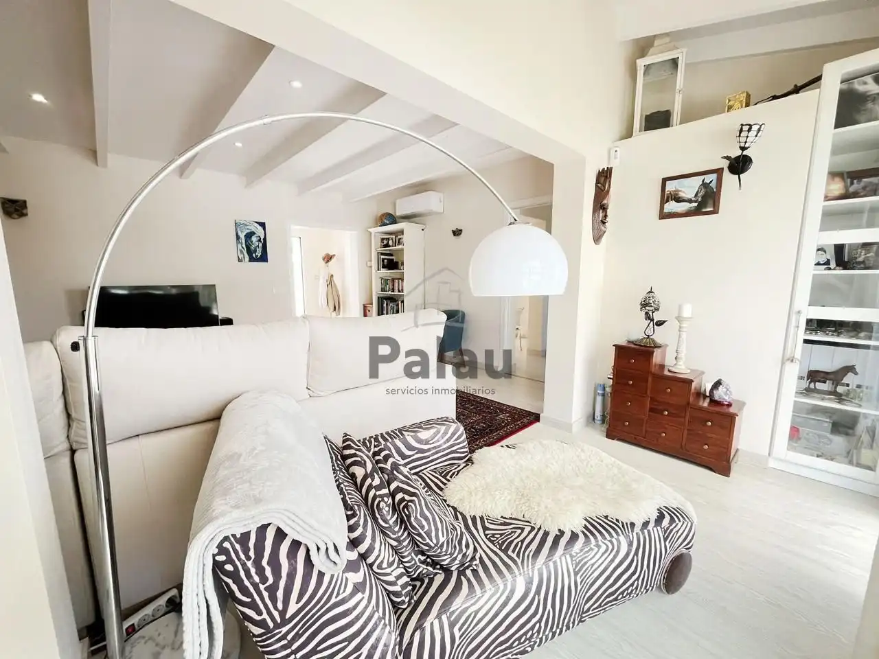Sala de estar de Casa o chalet en venta en Ciutadella de Menorca con Aire acondicionado, Jardín privado y Terraza