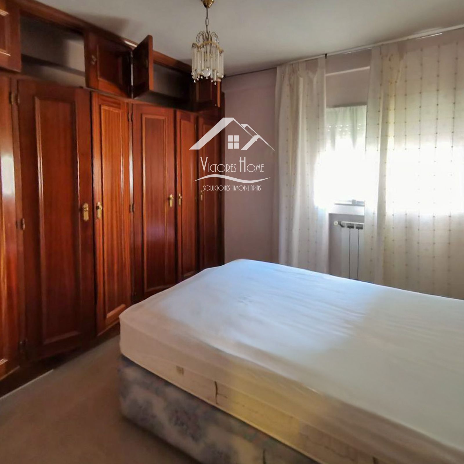 Dormitori de Pis en venda en  Madrid Capital amb Aire condicionat, Calefacció i Terrassa