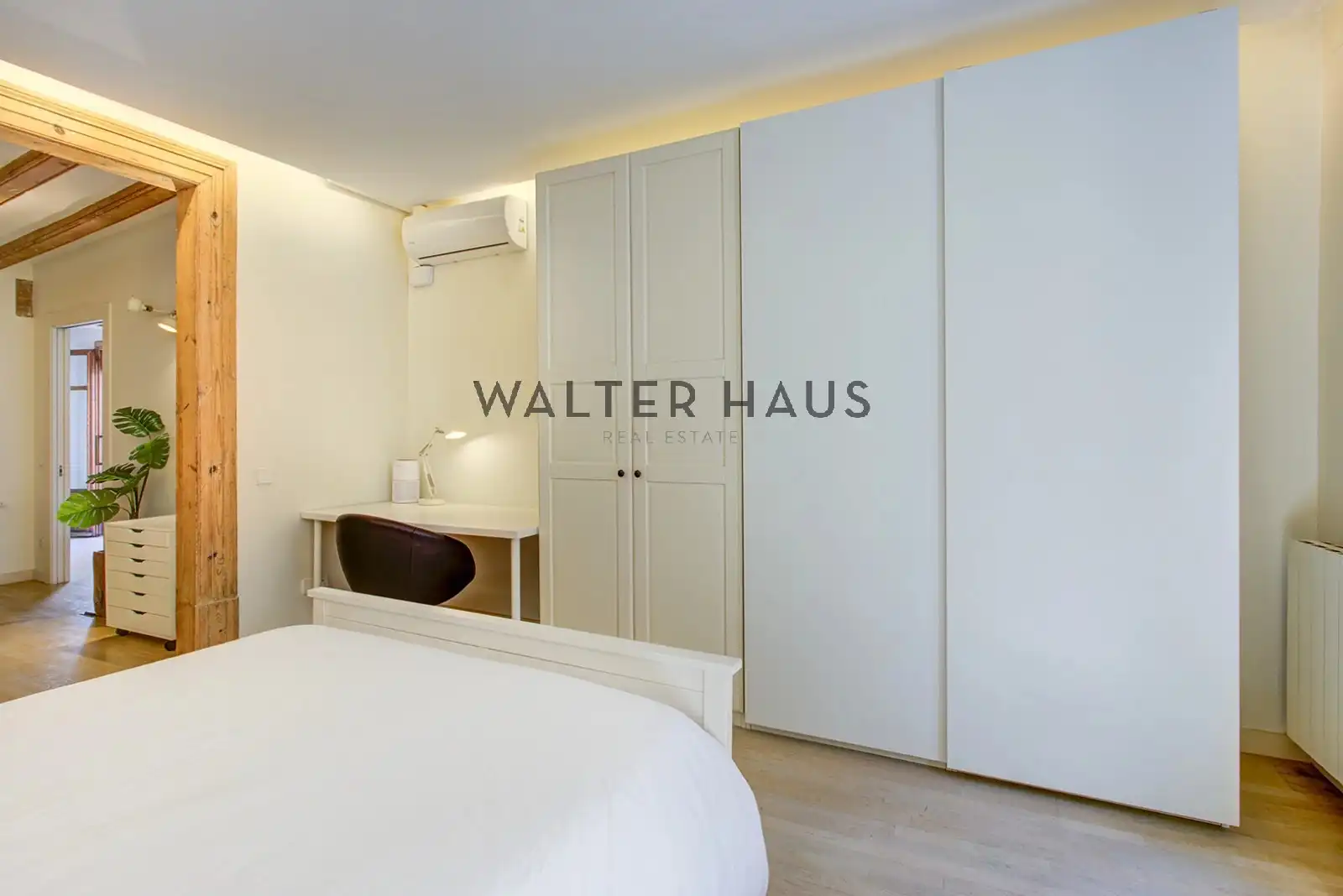 Habitación de Piso en venta en Barcelona con Aire acondicionado, Calefacción y Amueblado