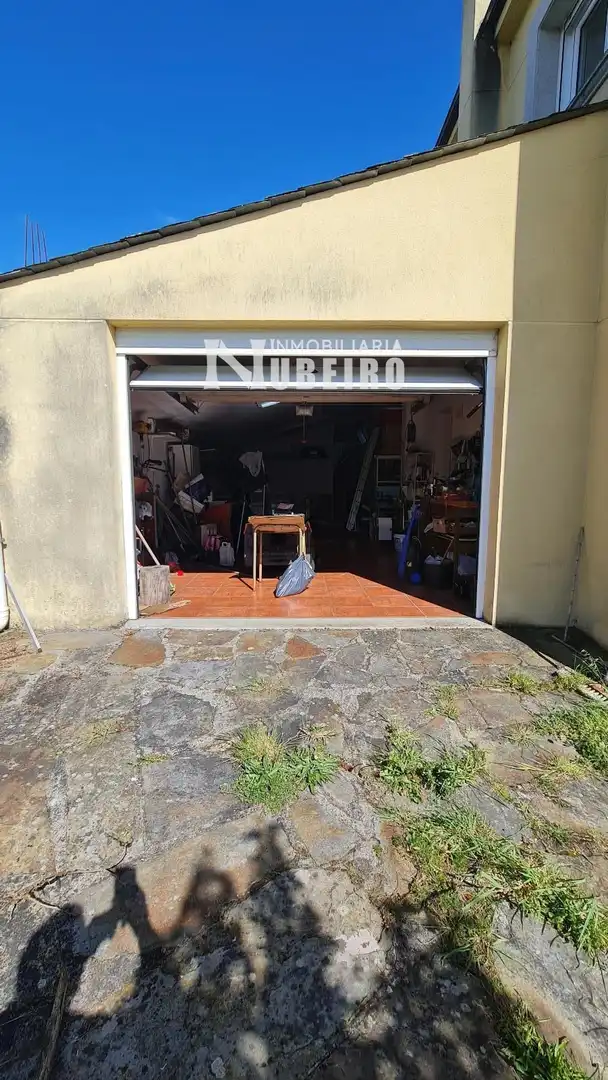 Casa o xalet en venda en Lugo amb Calefacció i Moblat