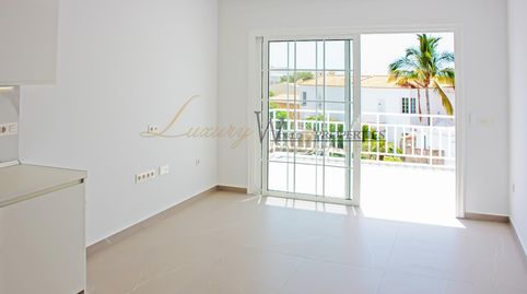 Foto 5 de Apartamento en venta en De Bruselas, Playa de Fañabé, Adeje
