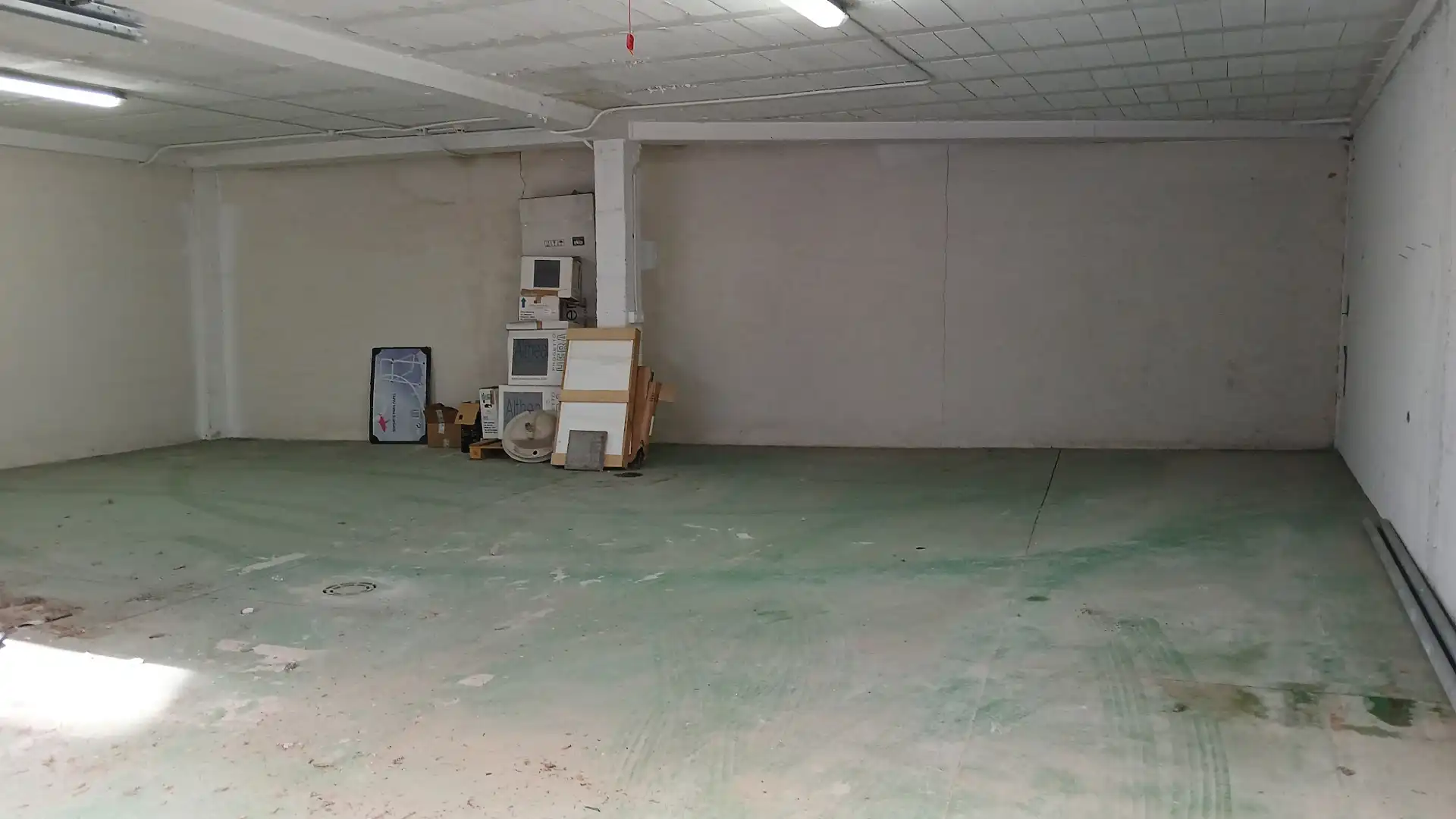 Garaje de alquiler en Rúa dos Pazos, Nigrán centro