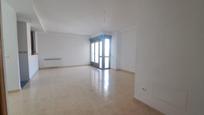 Living room of Flat for sale in Peñaranda de Bracamonte  with Heating, Terrace and Balcony