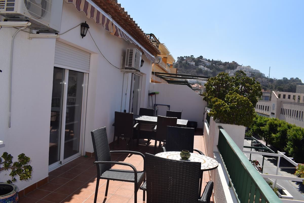 Terrassa de Apartament de lloguer en Almuñécar amb Aire condicionat, Terrassa i Moblat