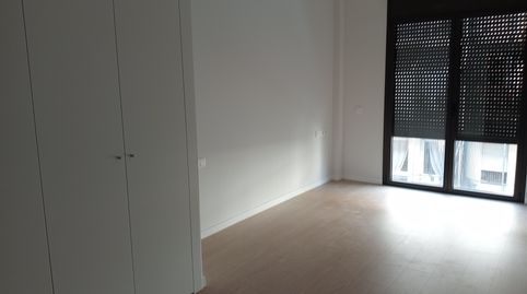 Foto 5 de Pis de lloguer a Carrer de Santiago, Eixample Sud – Migdia, Girona Capital