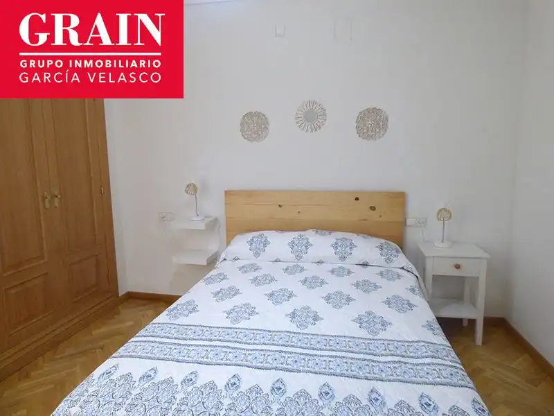 Dormitori de Apartament de lloguer en Albacete amb Aire condicionat, Calefacció i Parquet