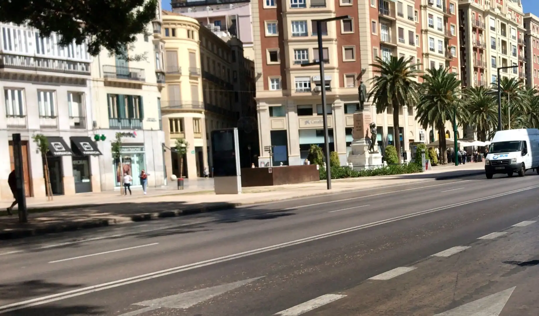 Außenansicht von Geschaftsraum zur Miete in Málaga mit Klimaanlage