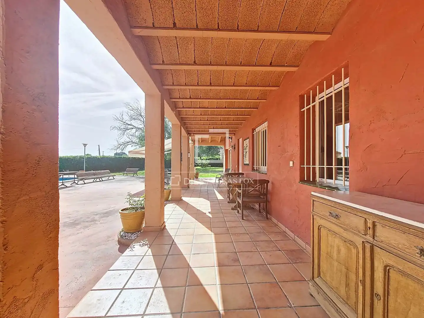 Terrassa de Finca rústica en venda en Vilanova i la Geltrú amb Aire condicionat, Calefacció i Jardí privat