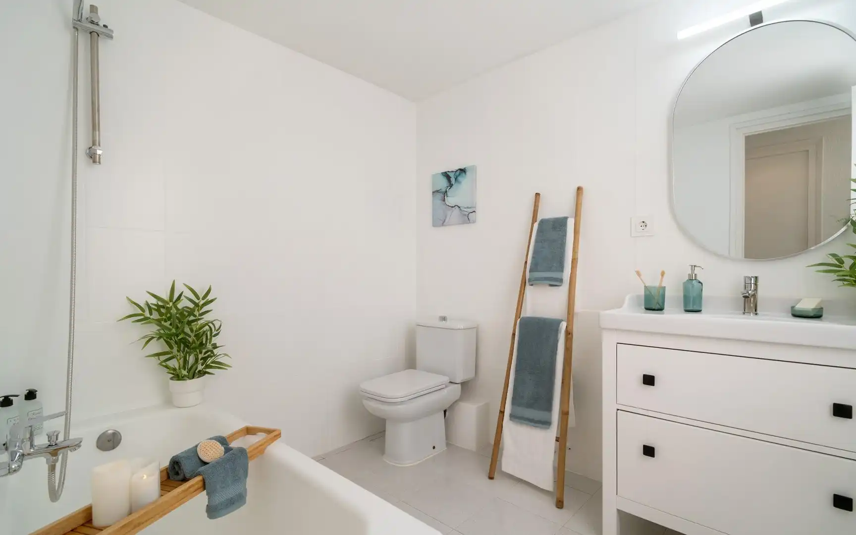 Piso en venta en ARCE OCHOTORENA, Llevant