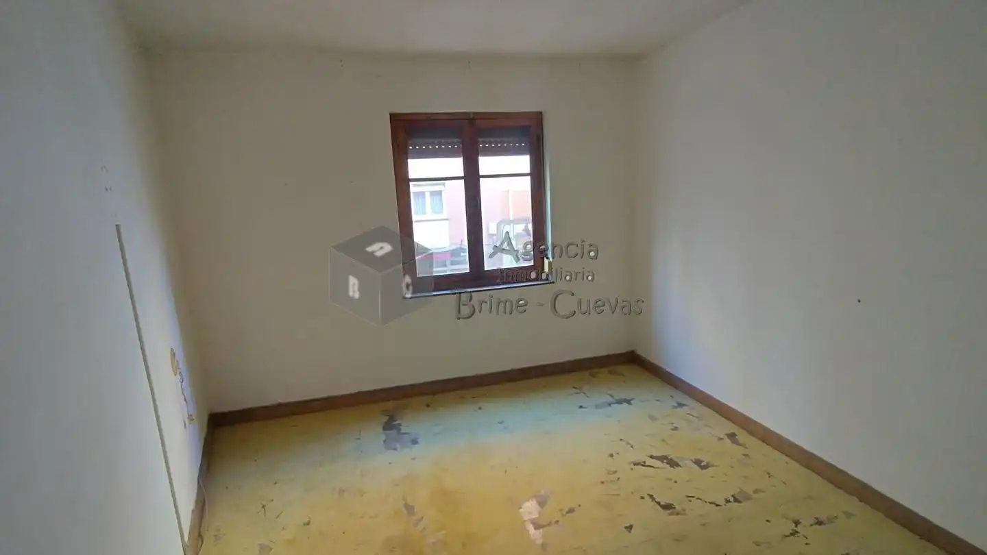 Habitación de Piso en venta en Corvera de Asturias
