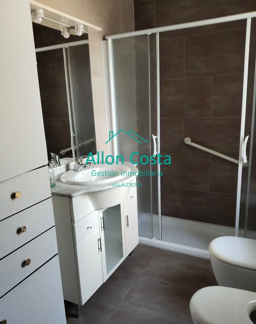 Baño de Casa o chalet en venta en Benidorm con Aire acondicionado, Terraza y Trastero