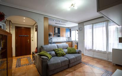 Living room of Flat for sale in Abadiño   with Balcony