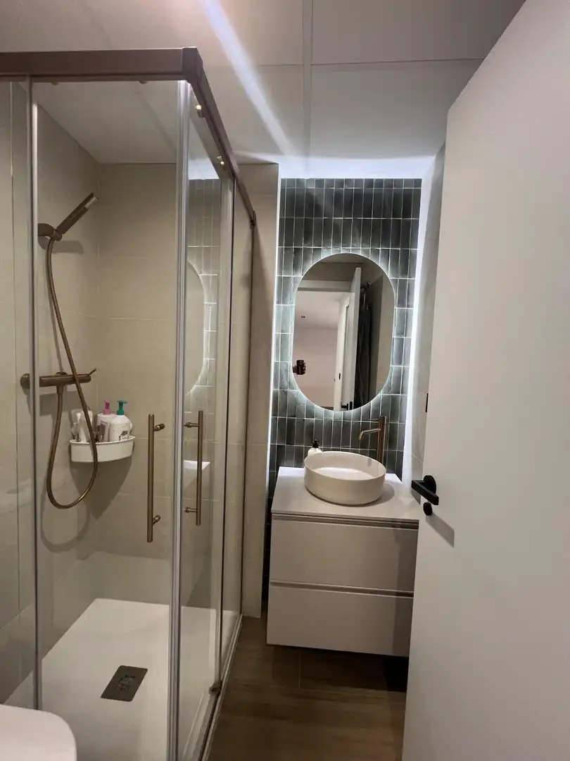 Baño de Piso en venta en Murcia con Aire acondicionado, Terraza y Amueblado