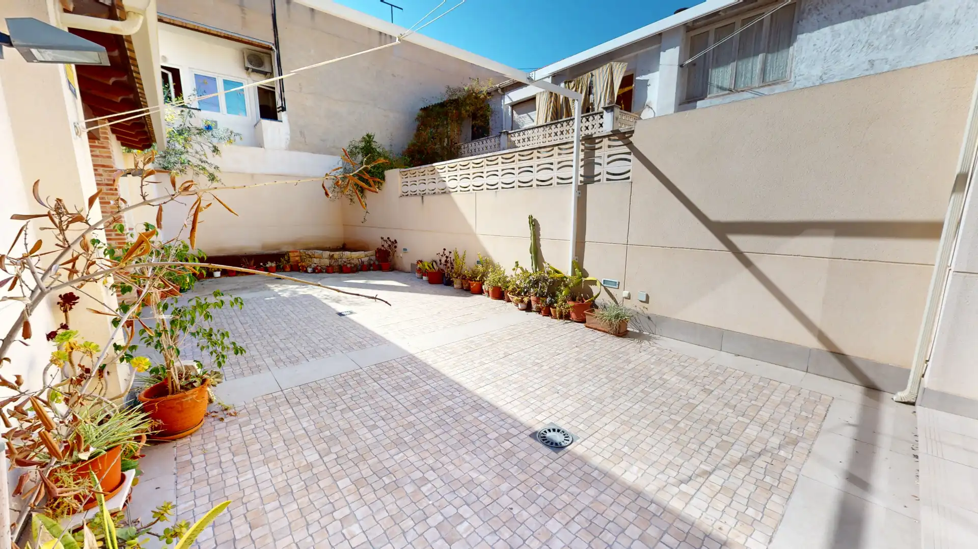 Terraza de Casa o chalet en venta en El Campello con Aire acondicionado, Calefacción y Jardín privado