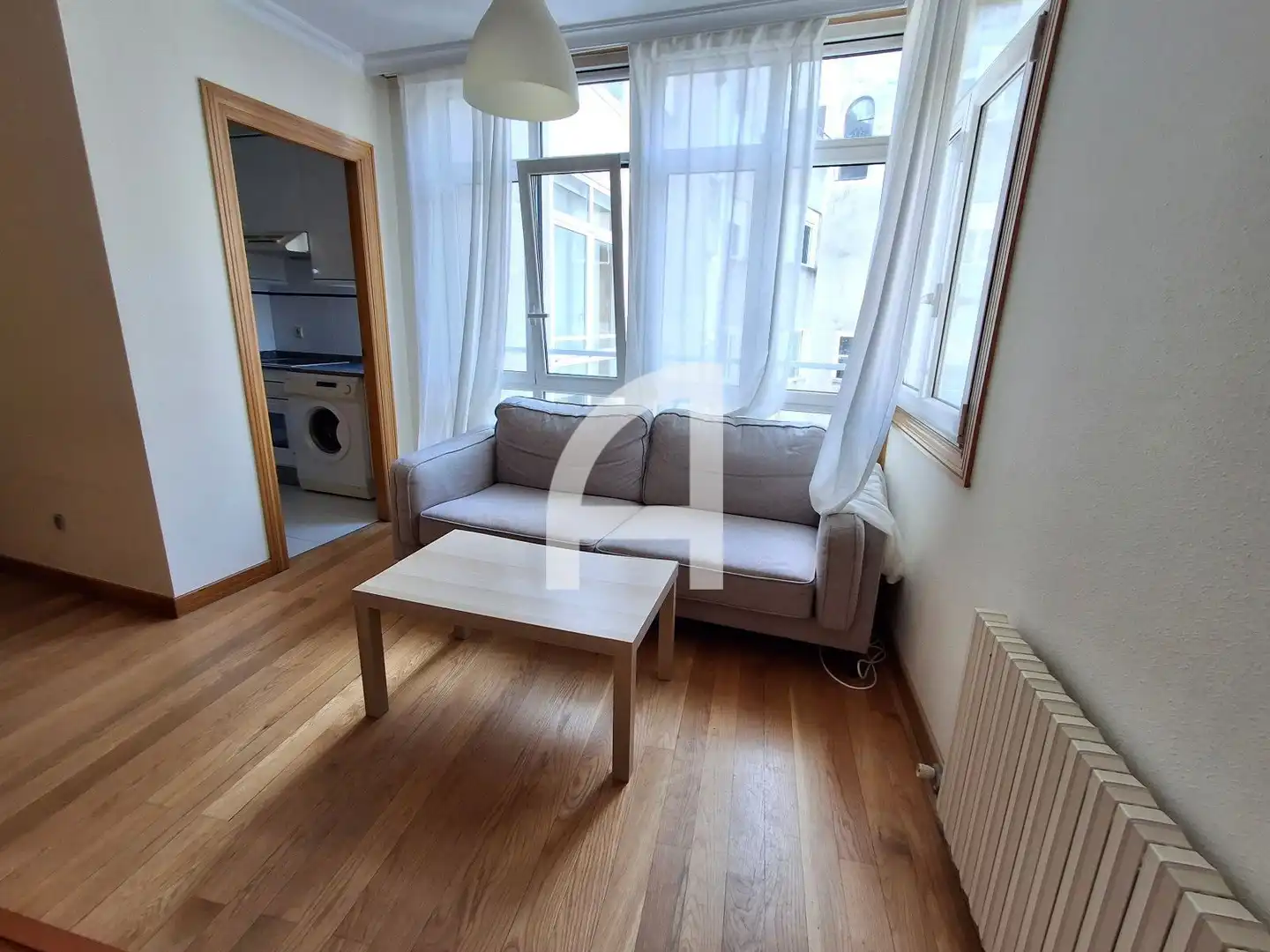 Living room of Flat for rent in Vigo   with Heating, Parquet flooring and Furnished