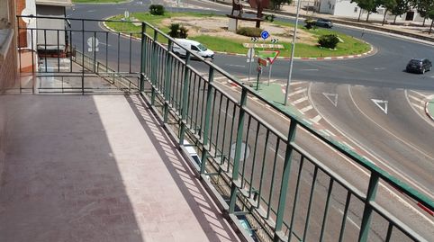 Foto 2 de Piso en venta en Avenida Adolfo Díaz Ambrona, Zafra, Badajoz